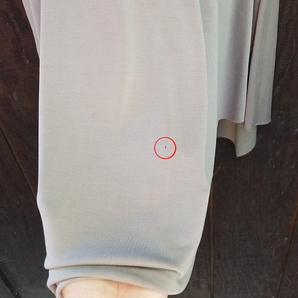 Hiatus~Grey Asymmetrical Tunic~Size Large - Picture 4 of 5